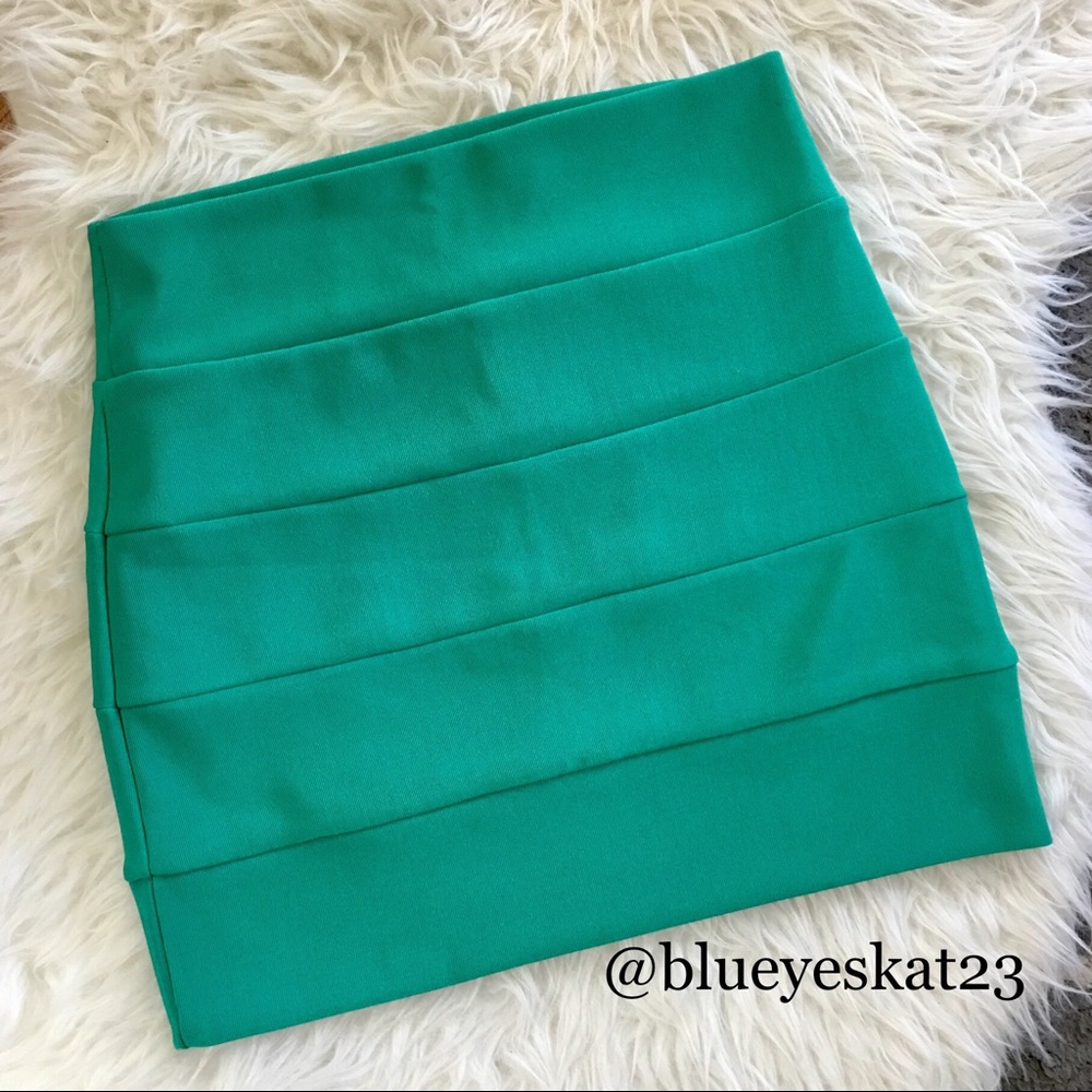 Green Bodycon Mini Skirt